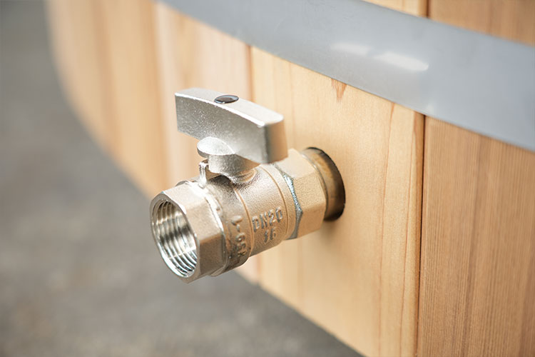 Red Cedar Cold Plunge Barrel with 304 Stainless Steel Interior